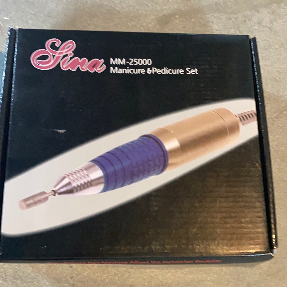 Lina MM-25000 Manicure and pedicure set